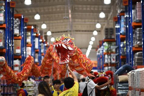 when will s&r lucena open